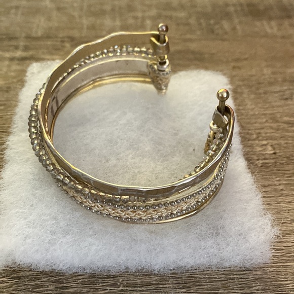 Francesca’s gold plated, beaded metal cuff. Some tarnish from wear. - Picture 4 of 4